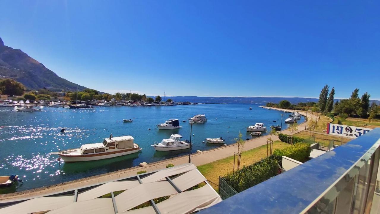 Apartment Lora Omiš Eksteriør billede