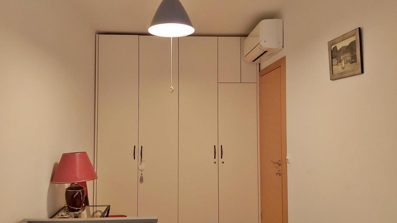 Apartment Lora Omiš Eksteriør billede