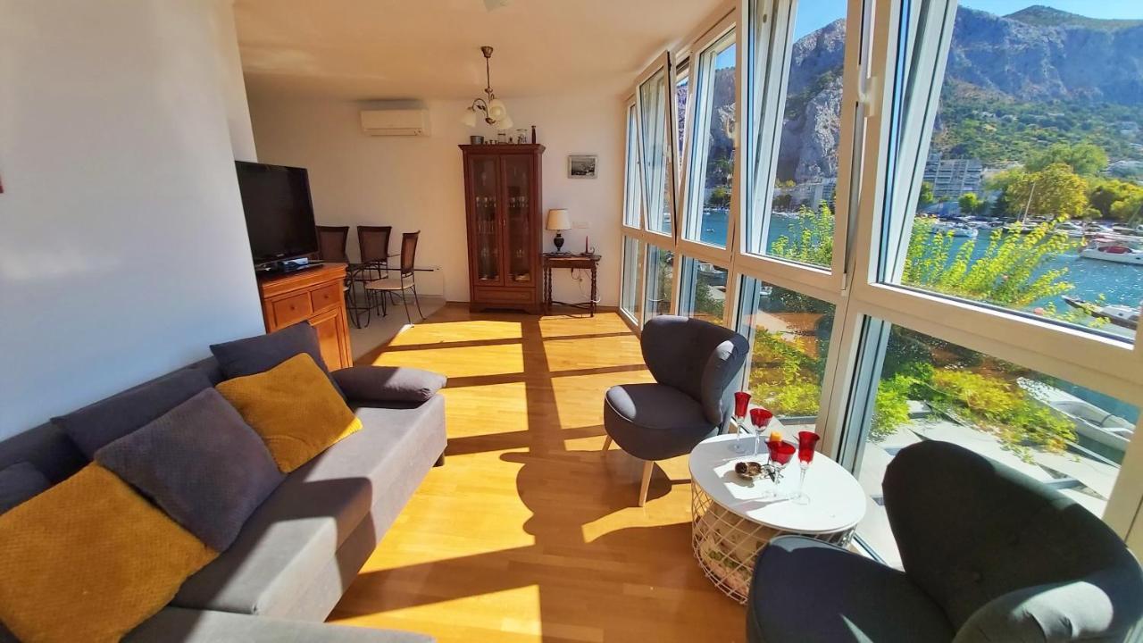 Apartment Lora Omiš Eksteriør billede